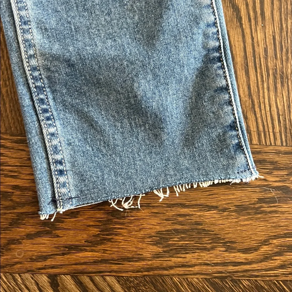 NEW GAP 27 4R Mid Rise Vintage Slim Jeans in Light Blue stretch raw edge - Picture 6 of 9